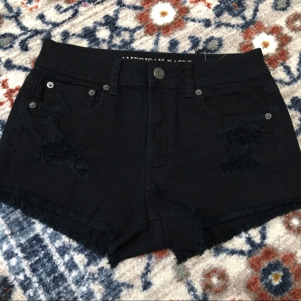 American Eagle Hi-Rise Festival shorts. Size 6
